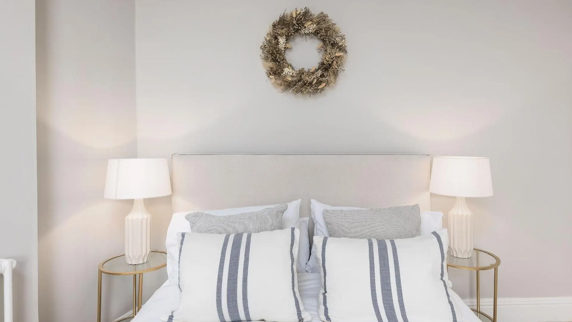Hébergement de vacances Luxury Townhouse In Cardiff City Centre, 5 Bedrooms, Up To 12 Guests Royaume-Uni
